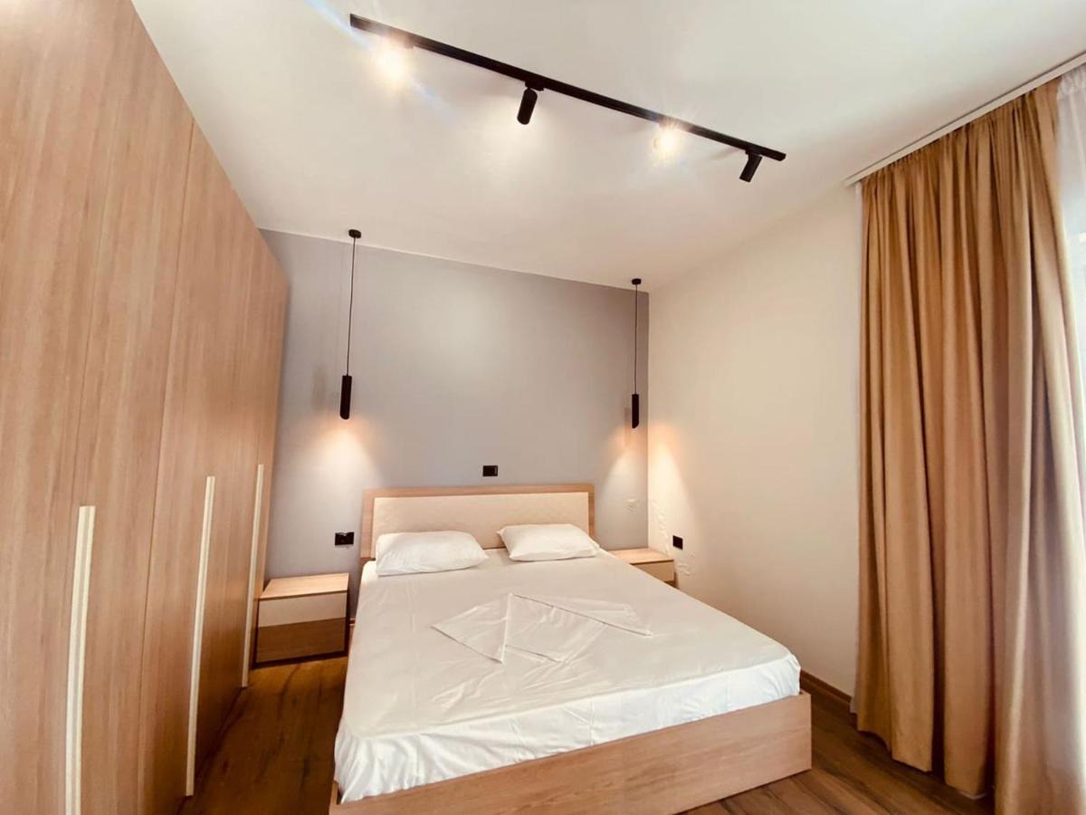 Wild Villa Apartments Sarande Exterior photo